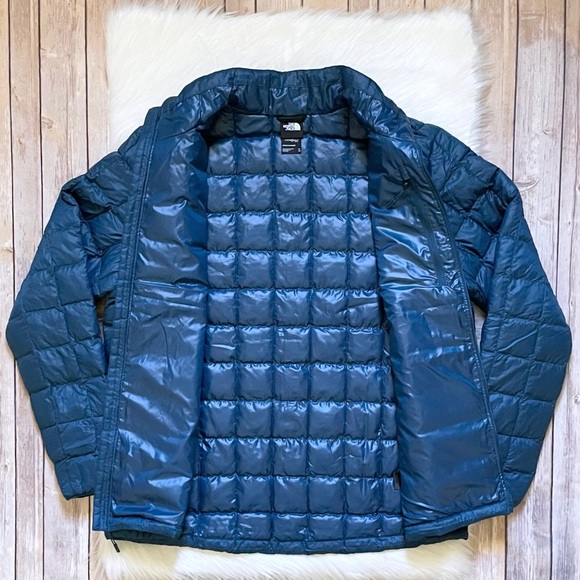 The North Face Men’s ThermoBall Eco Monterey Blue Jacket - Picture 4 of 8